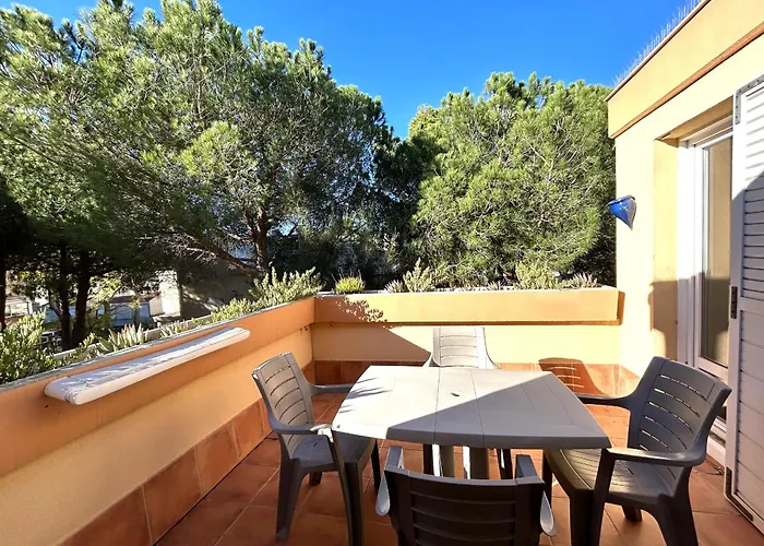 Appartement : Cosy Avec Terrasse Pour 4 Pers, Proche - Fr-1-837-102